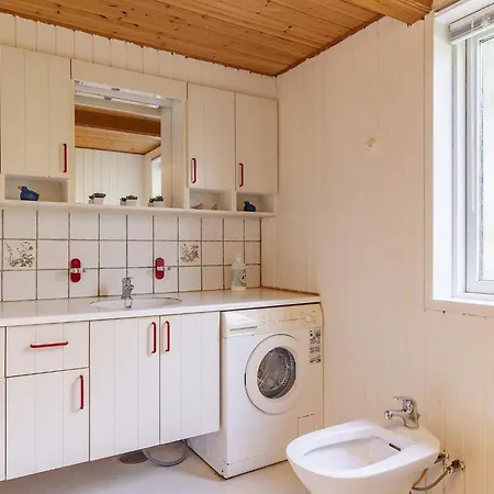 6 Person In Lokken-by Traum * 洛肯