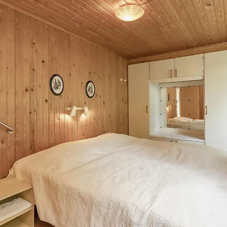 6 Person In Lokken-by Traum * 洛肯